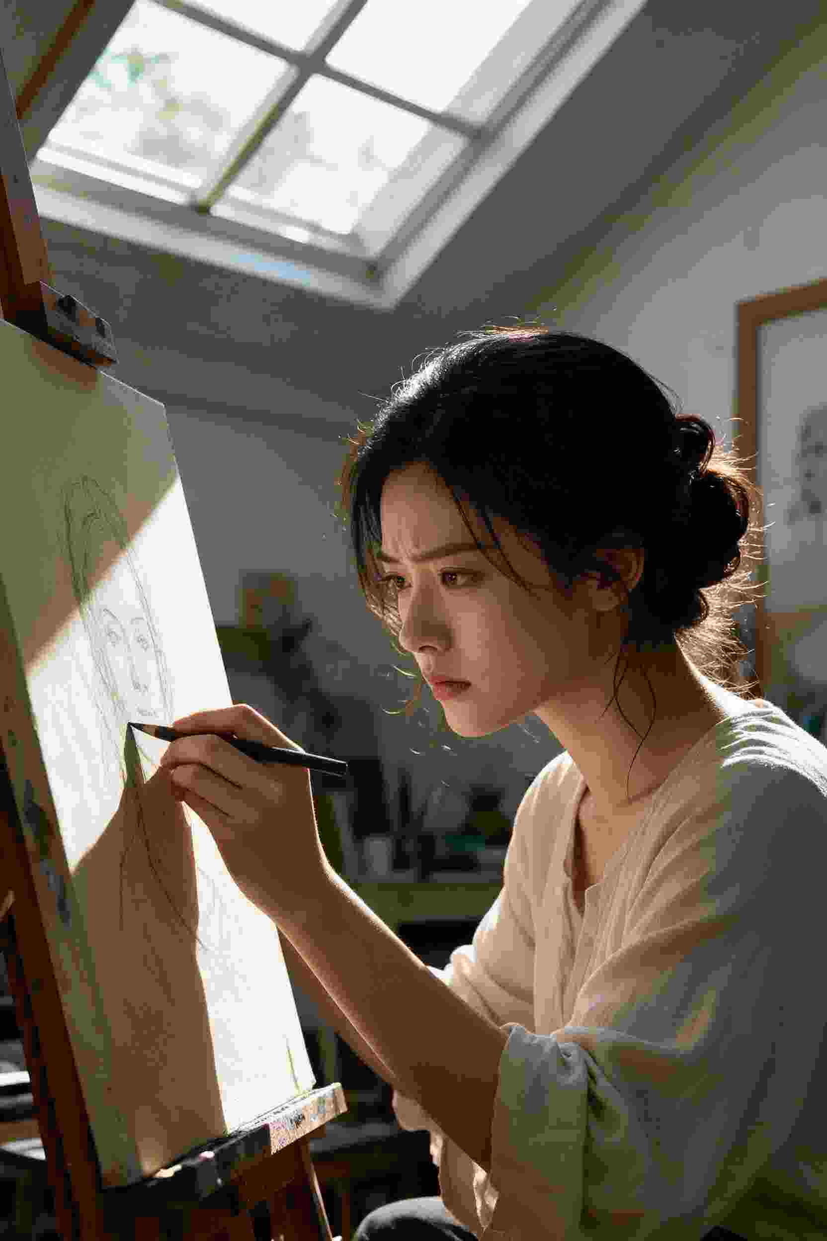 短剧《重生之影后归来》封面